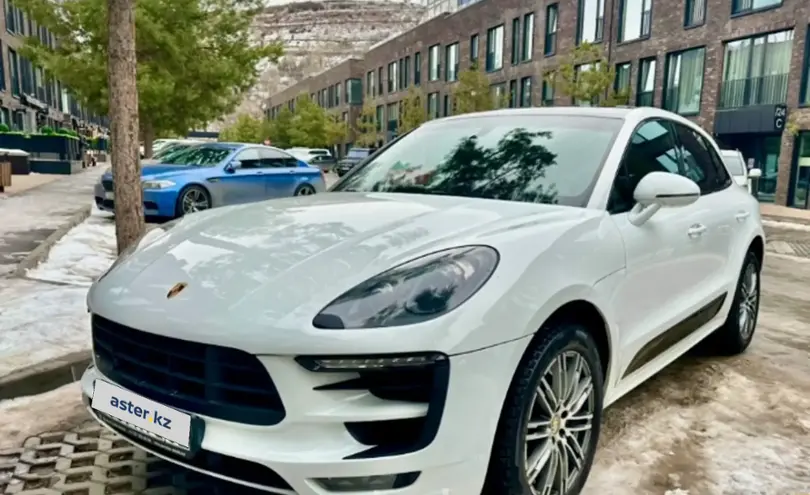 Porsche Macan 2015 года за 16 000 000 тг. в Алматы