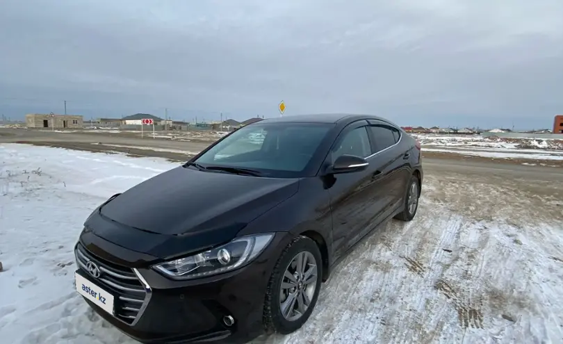 Hyundai Elantra 2018 года за 8 400 000 тг. в Атырауская область