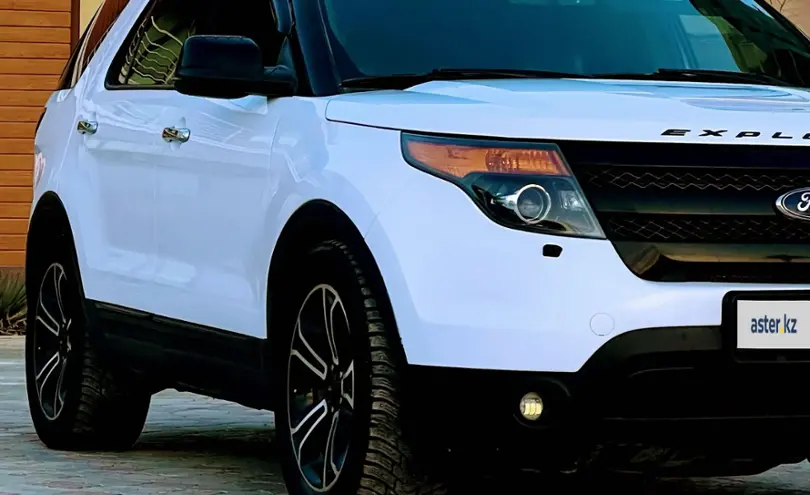 Ford Explorer 2014 года за 13 000 000 тг. в Актау