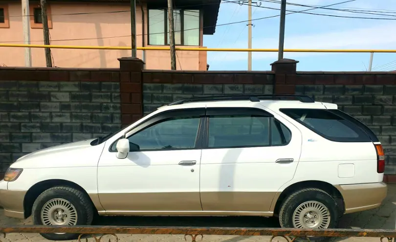 Nissan R'nessa 1997 года за 3 100 000 тг. в Алматы