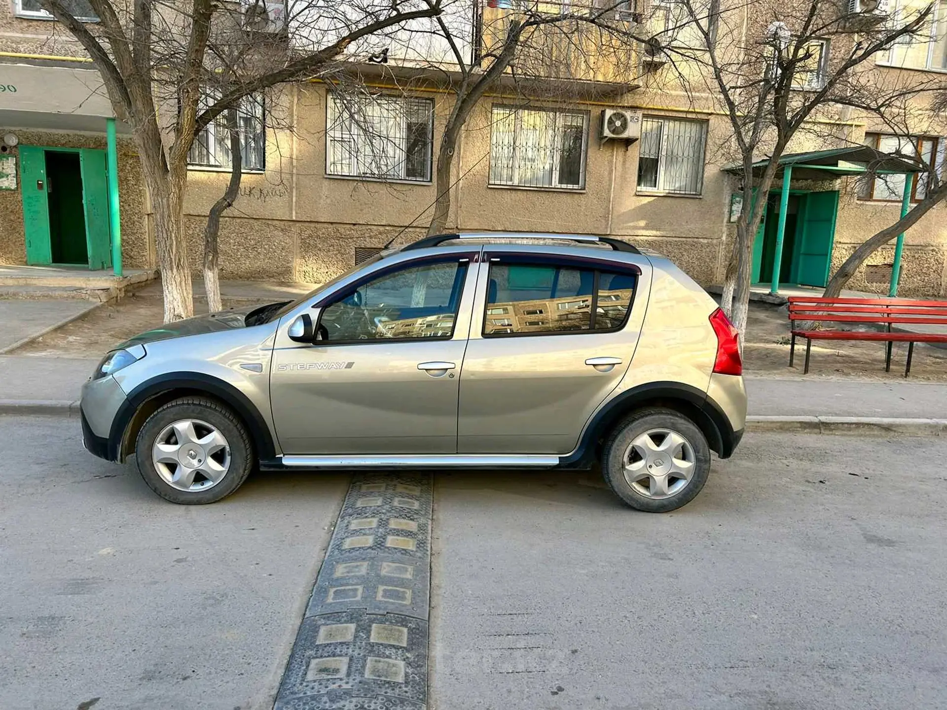 Renault Sandero 2014