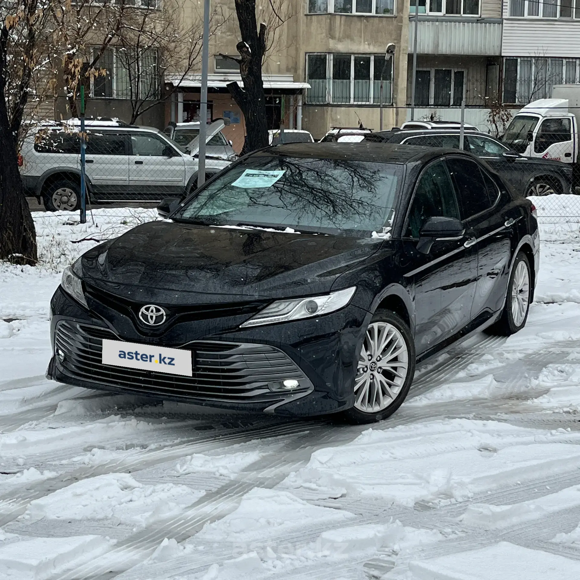 Toyota Camry 2019