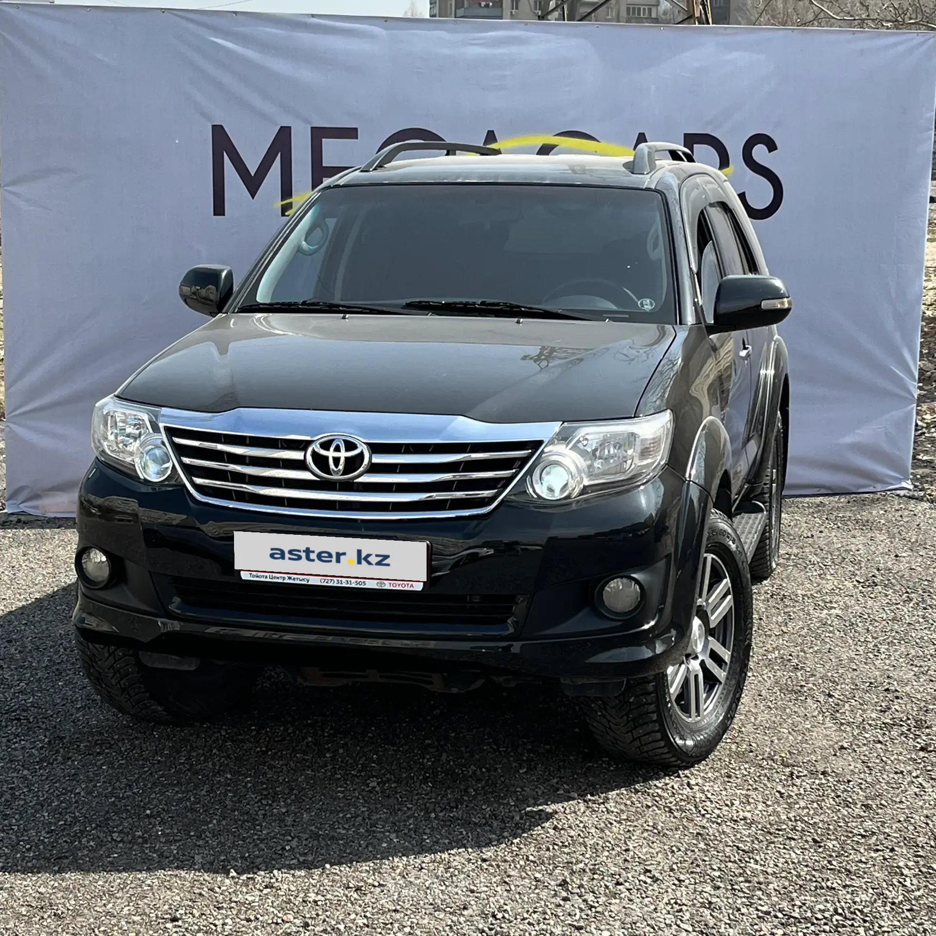 Toyota Fortuner 2014