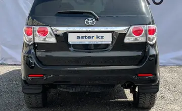 Toyota Fortuner 2014 года за 12 300 000 тг. в Алматы фото 4