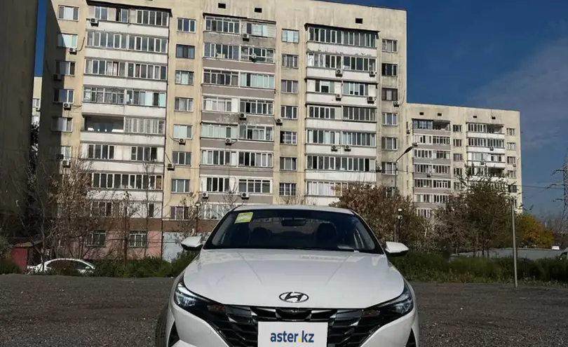 Hyundai Elantra 2023 года за 9 000 000 тг. в Алматы