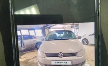 Volkswagen Polo 2014 года за 4 600 000 тг. в Астана фото 2