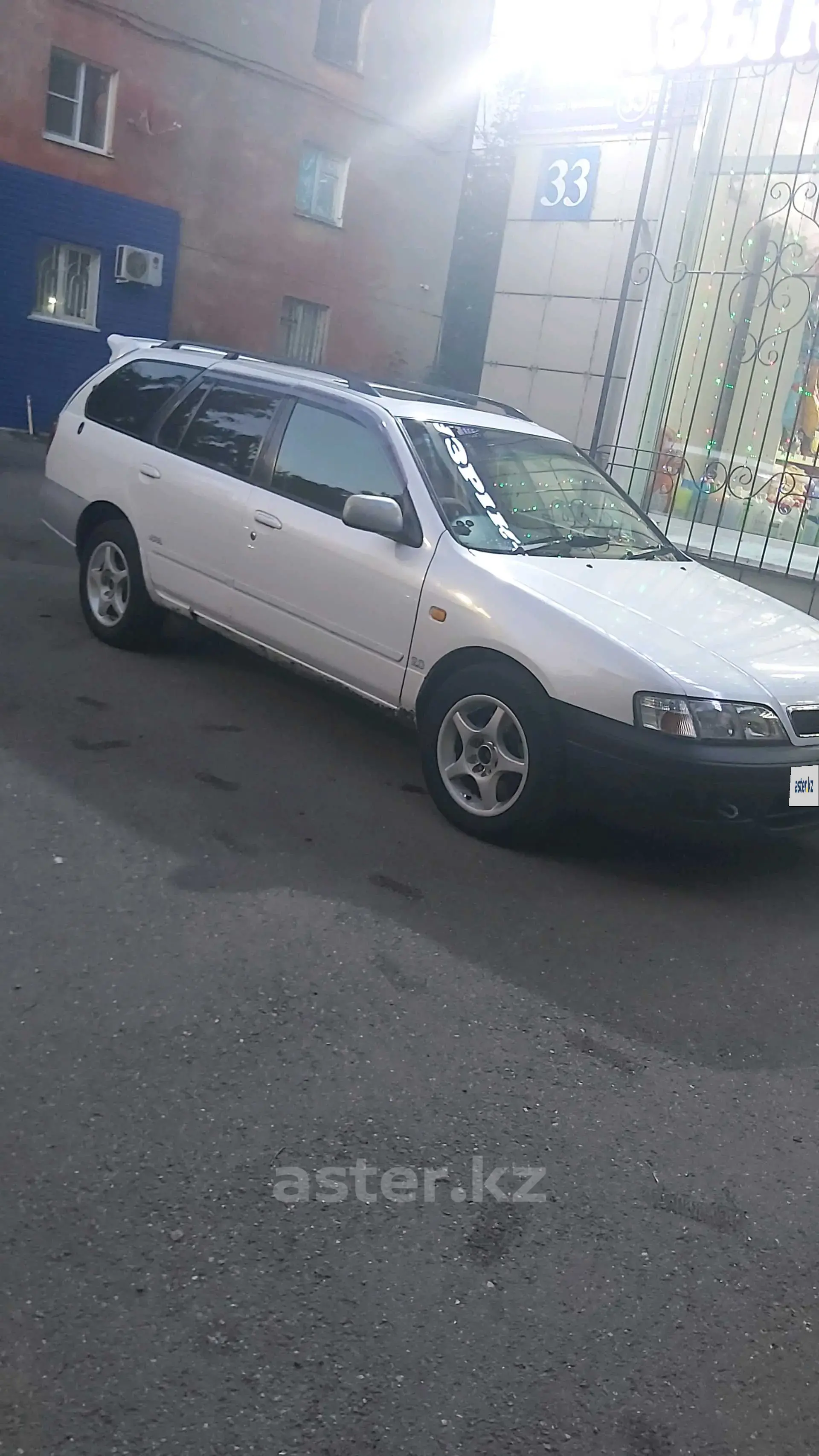 Nissan Primera 1998