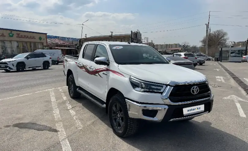 Toyota Hilux 2021 года за 17 000 000 тг. в Алматы