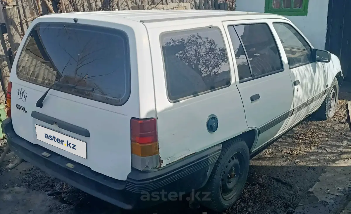 Купить Opel Kadett 1989 года в Караганде, цена 400000 тенге. Продажа Opel  Kadett в Караганде - Aster.kz. №c1033616