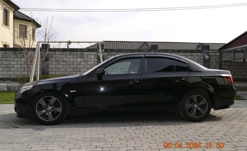BMW 5 серии 2003 года за 5 500 000 тг. в Алматы