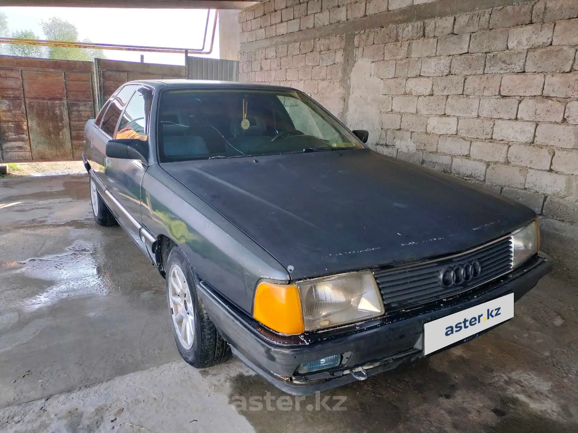 Audi 100 1990