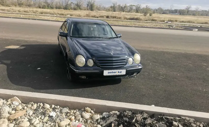 Mercedes-Benz E-Класс 2001 года за 3 800 000 тг. в Талдыкорган
