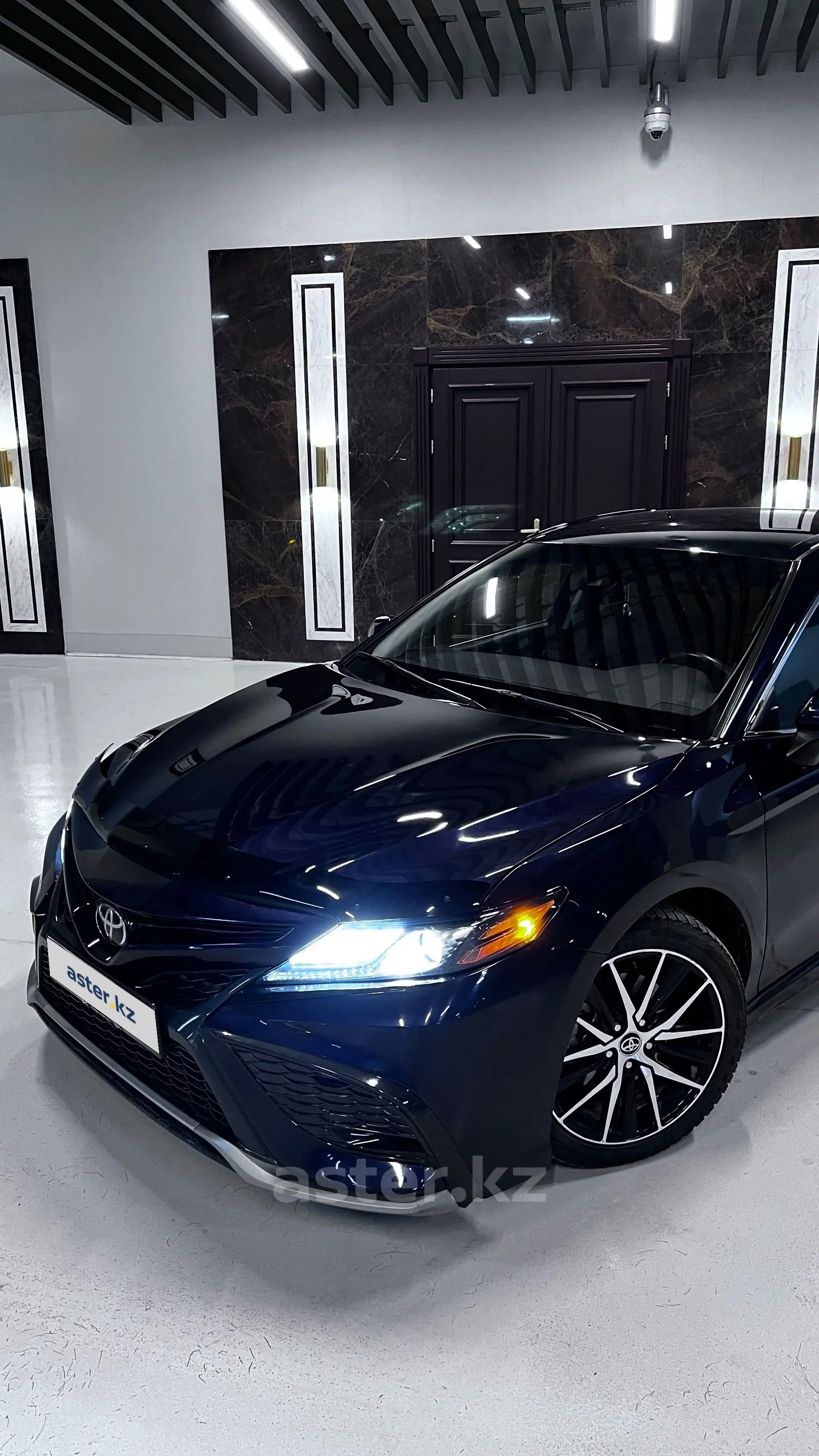 Toyota Camry 2021