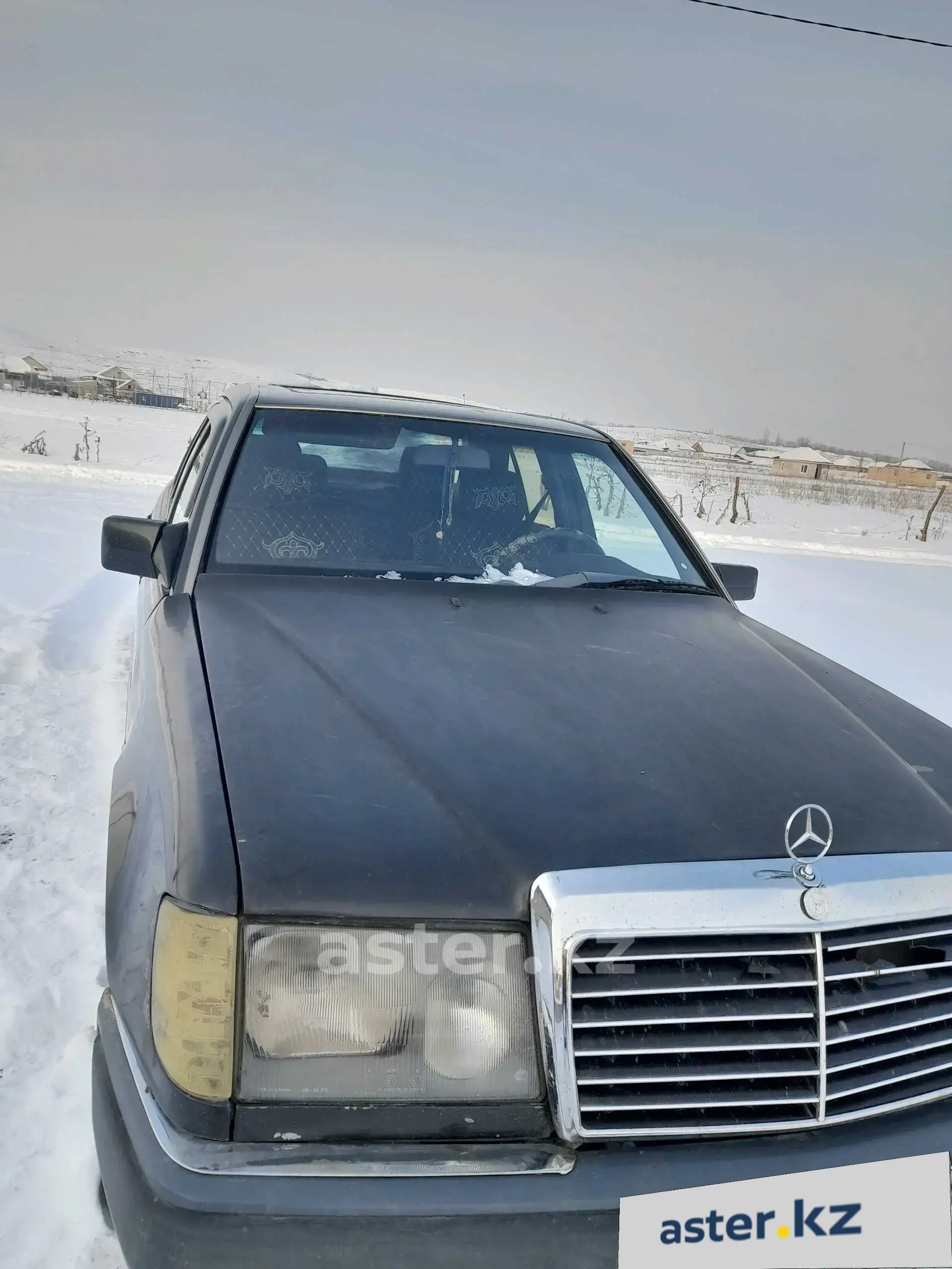 Mercedes-Benz W124 1990