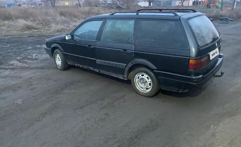 Volkswagen Passat 1989 года за 700 000 тг. в Карагандинская область