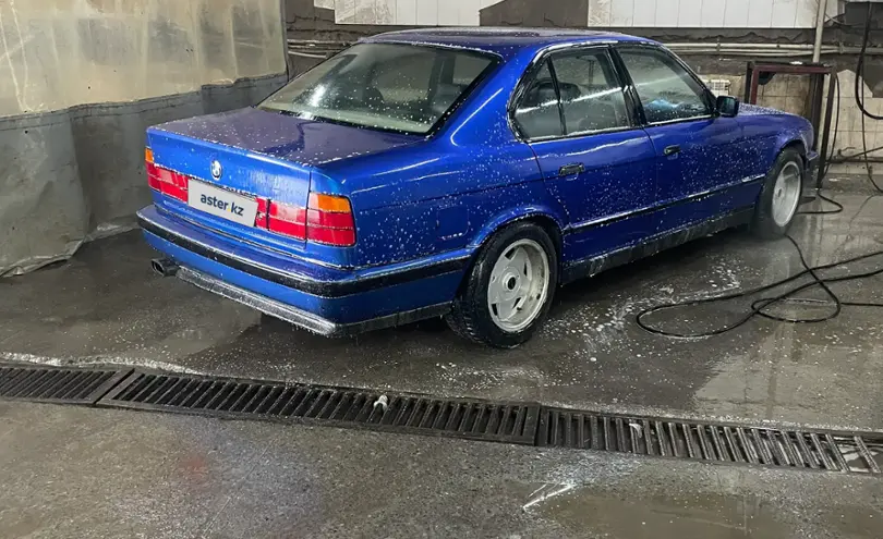 BMW 5 серии 1991 года за 2 400 000 тг. в Астана
