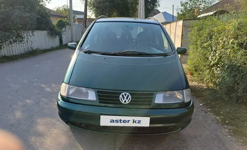 Volkswagen Sharan 1999 года за 3 000 000 тг. в Алматинская область