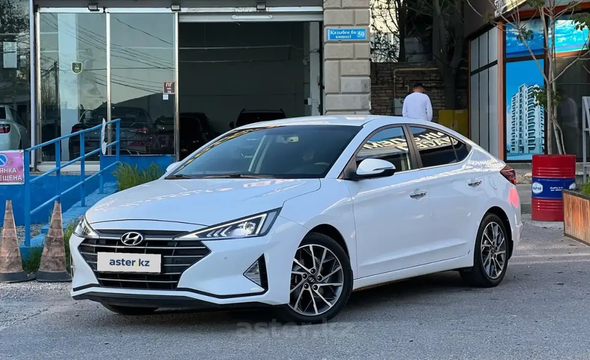 Купить Hyundai Elantra 2019 года в Шымкенте, цена 10000000 тенге. Продажа  Hyundai Elantra в Шымкенте - Aster.kz. №c1047553