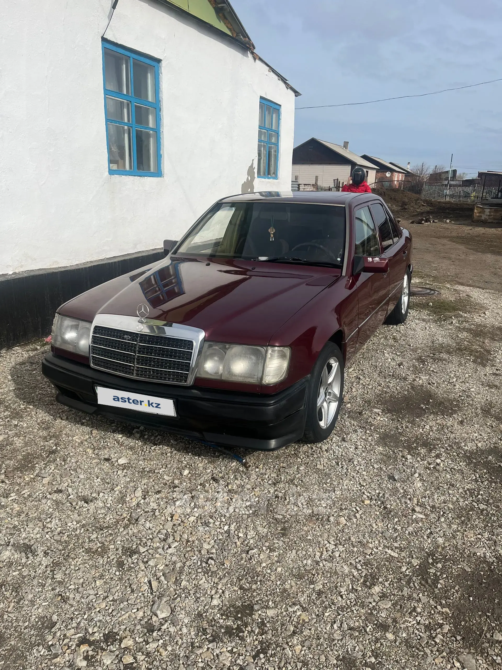 Mercedes-Benz E-Класс 1992