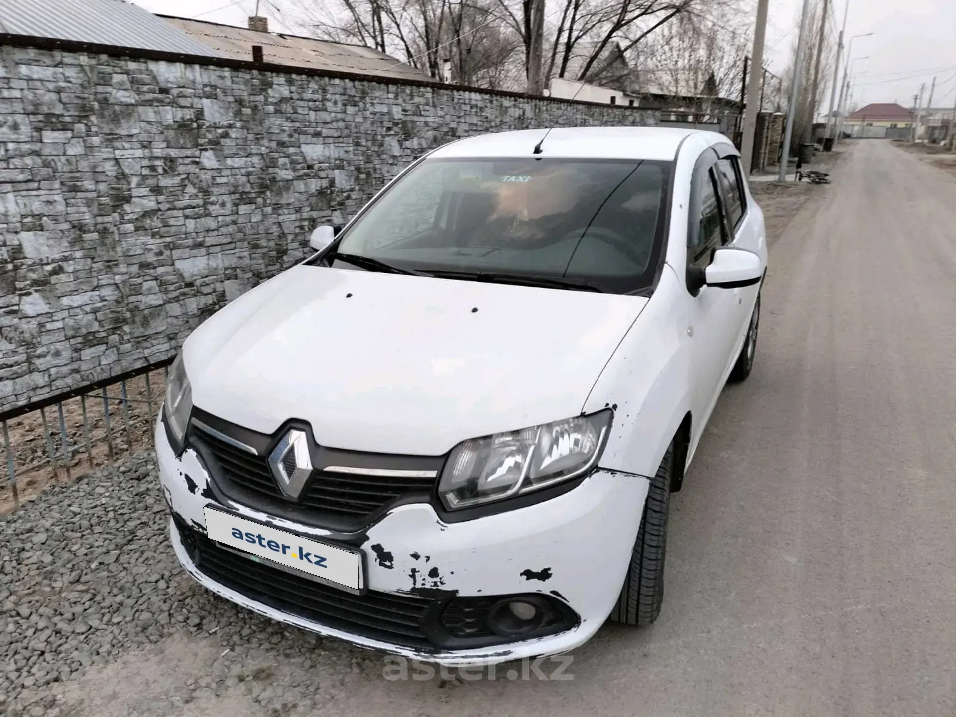 Renault Sandero 2014