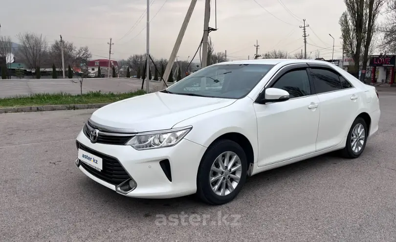 Toyota Camry 2015 года за 10 500 000 тг. в Алматы
