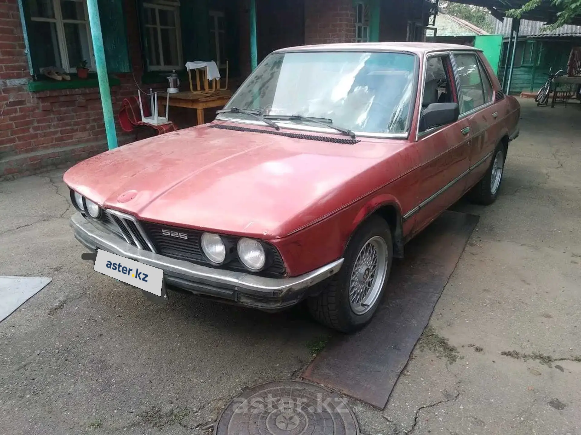 BMW 5 серии 1981