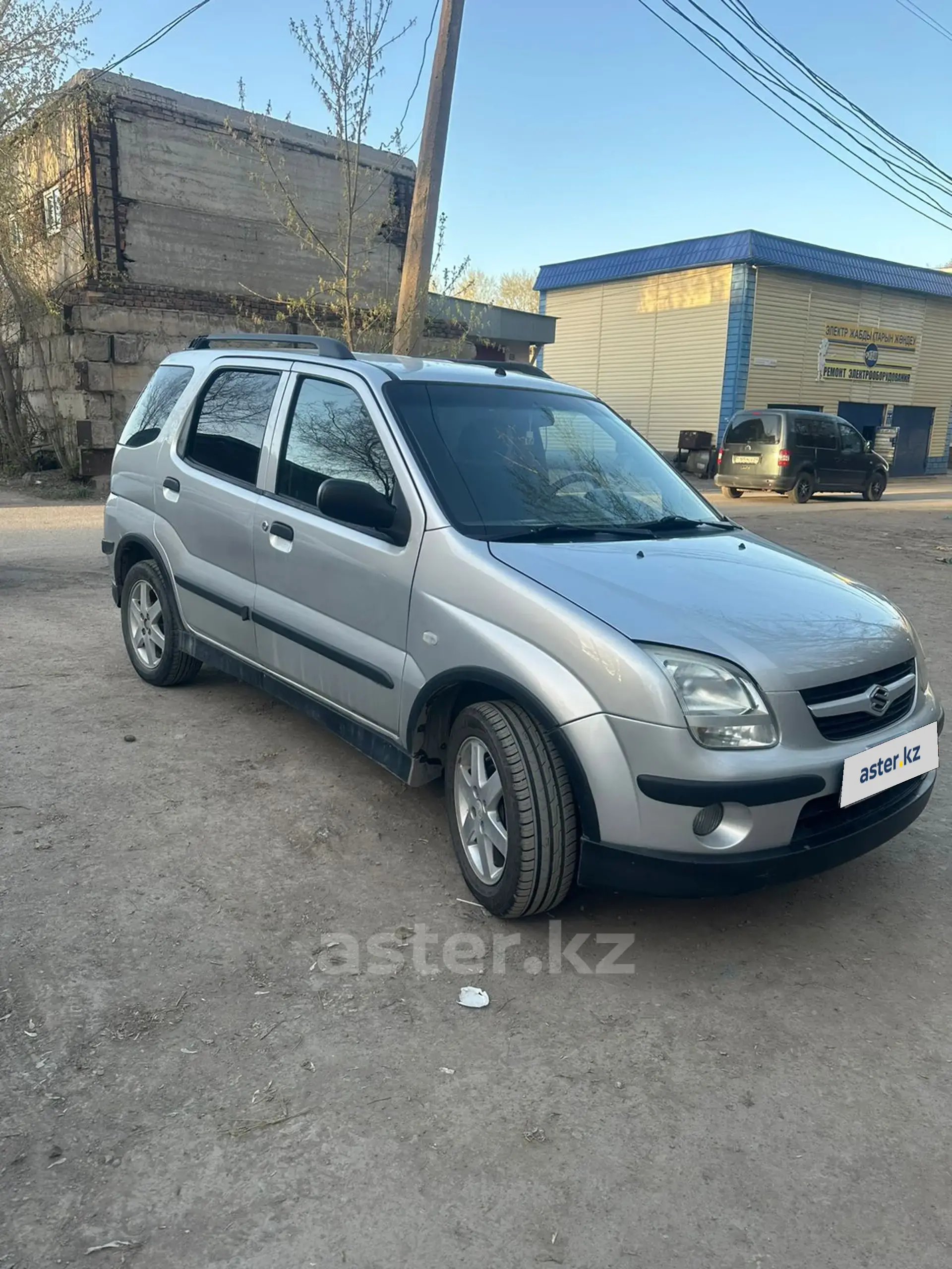 Suzuki Ignis 2004