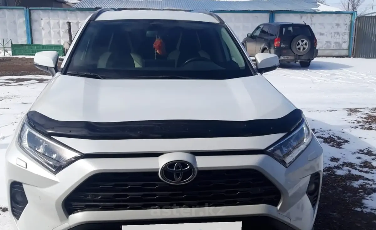 Купить Toyota RAV4 2021 года в Караганде, цена 15900000 тенге. Продажа  Toyota RAV4 в Караганде - Aster.kz. №c1037398