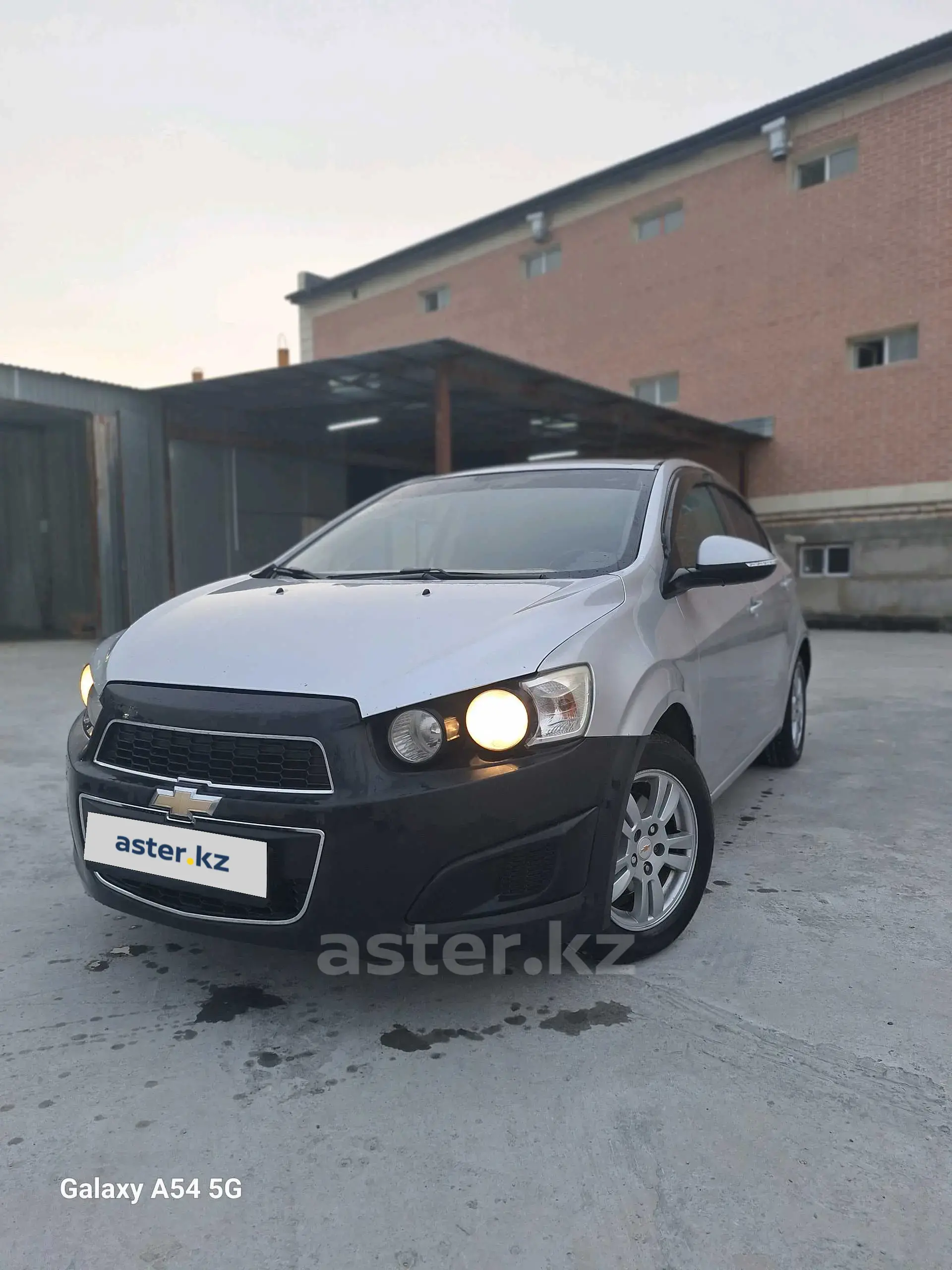 Chevrolet Aveo 2015