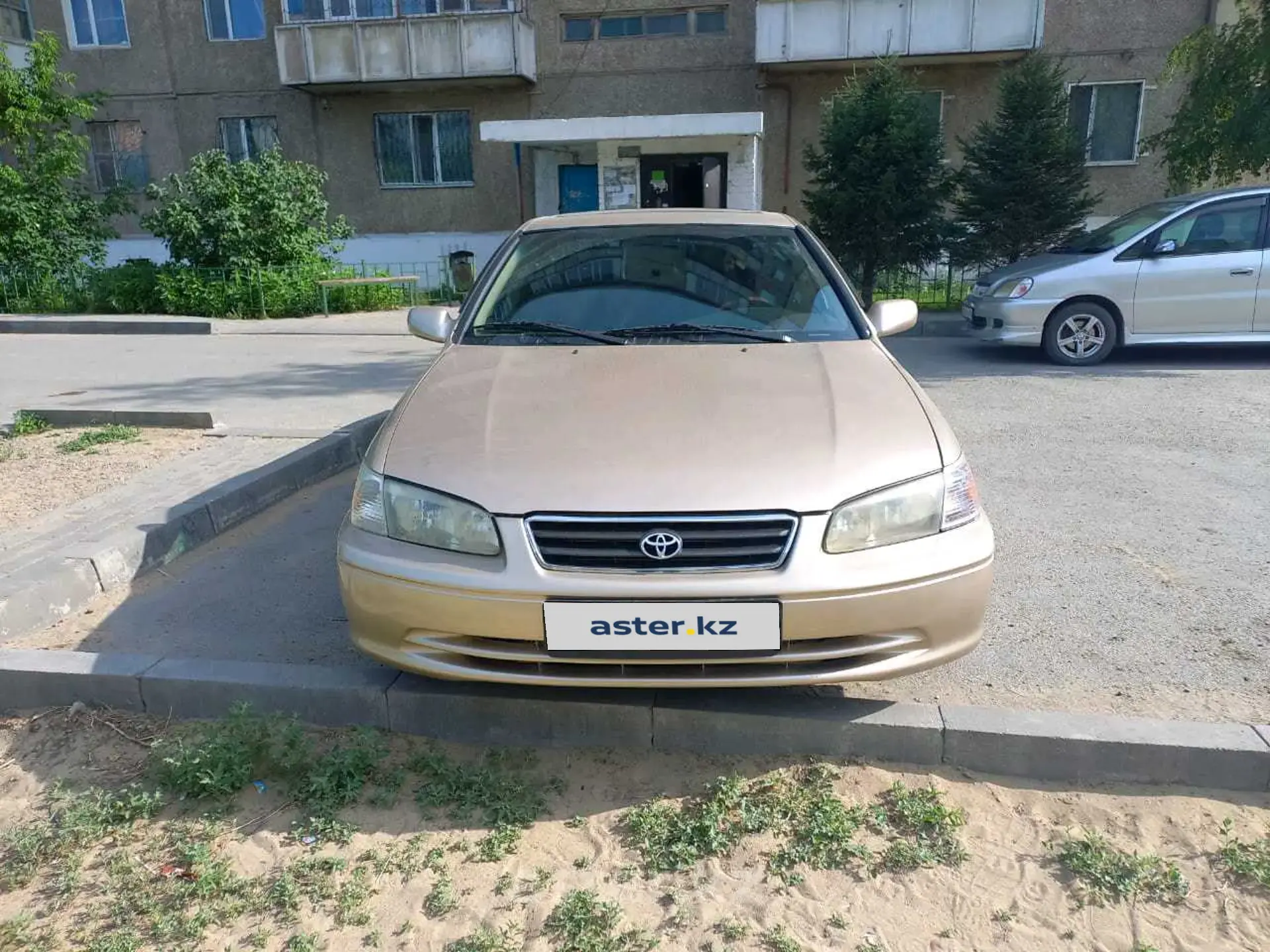 Toyota Camry 2000