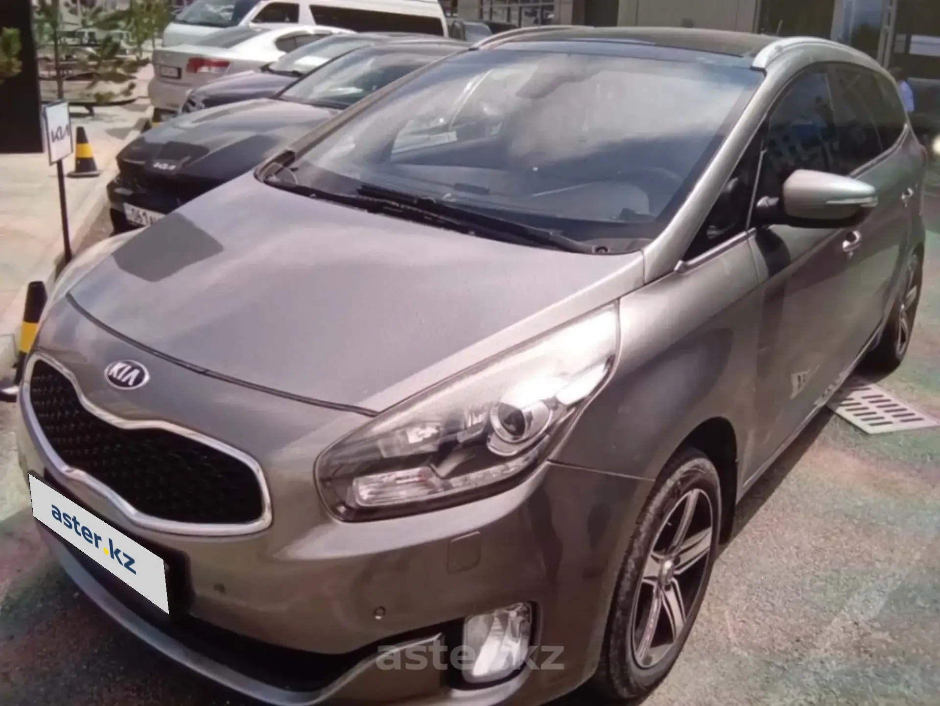 Kia Carens 2014