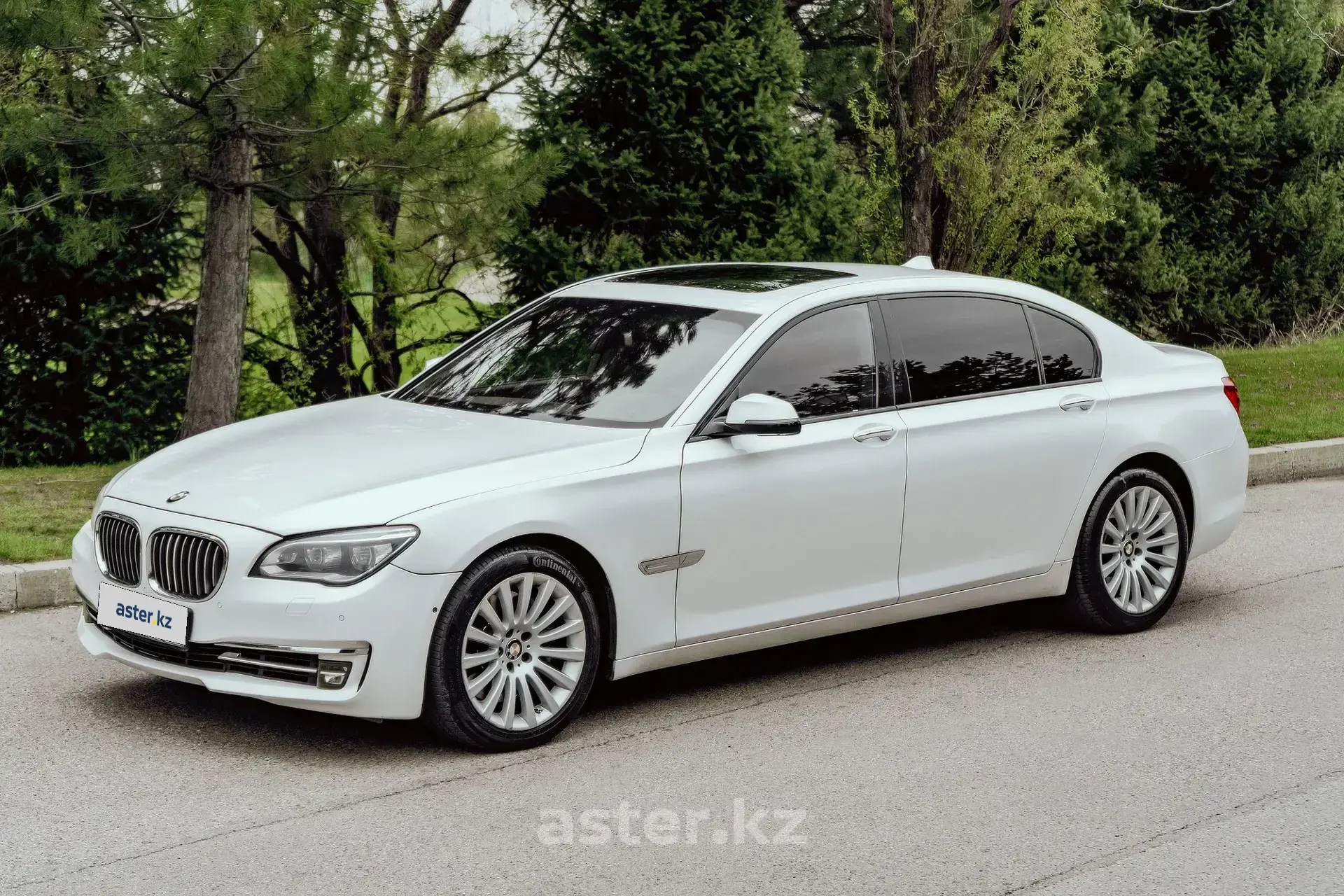 BMW 7 серии 2012