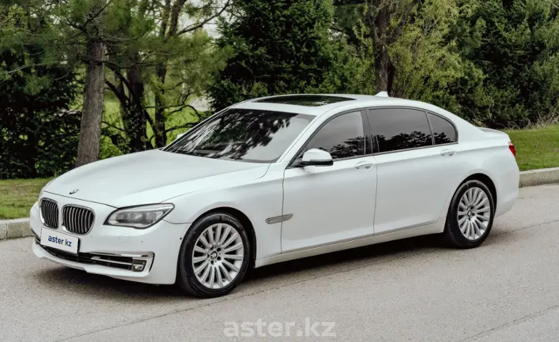 BMW 7 серии 2012 года за 12 000 000 тг. в Алматы