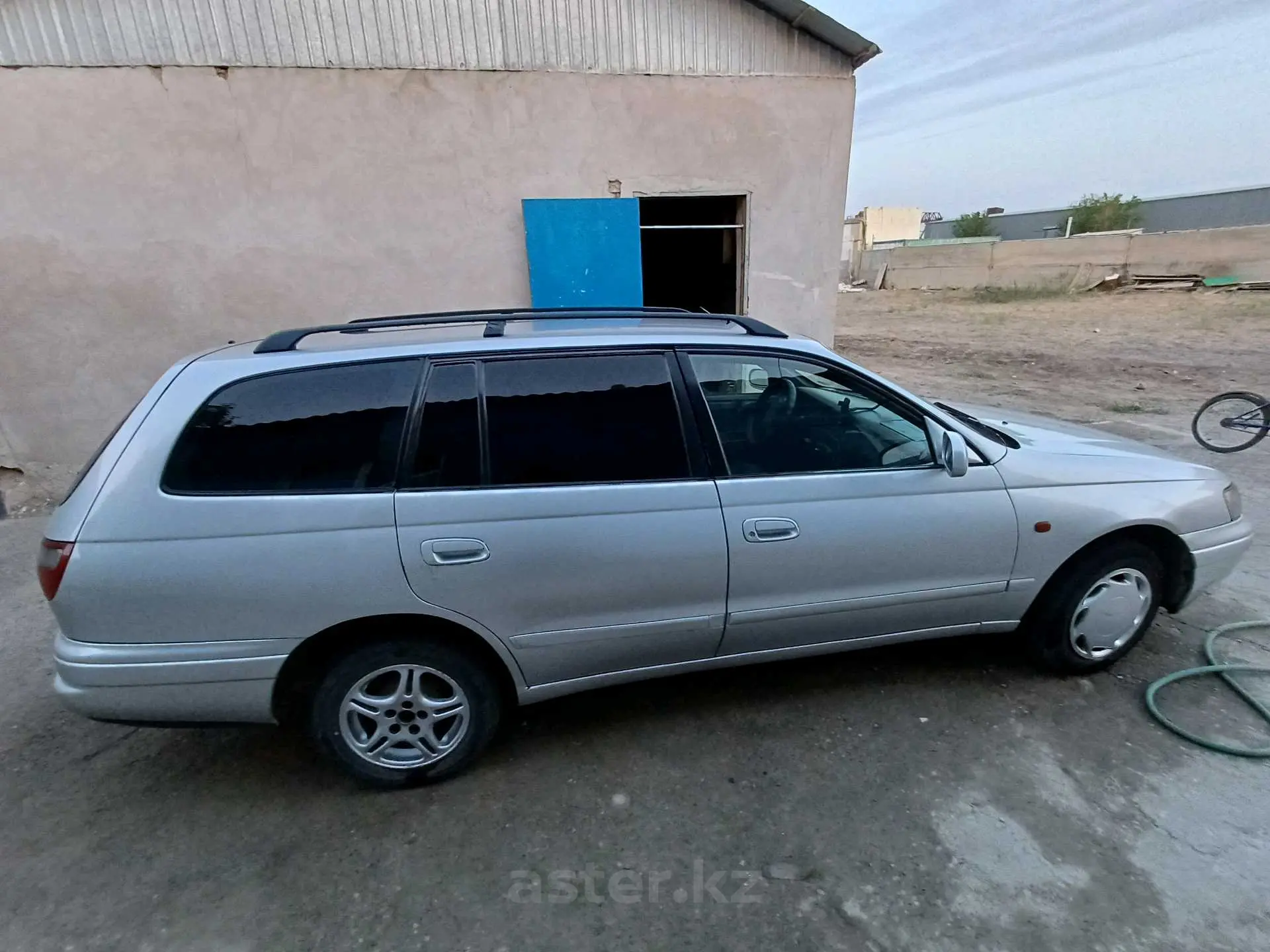 Toyota Carina E 1997