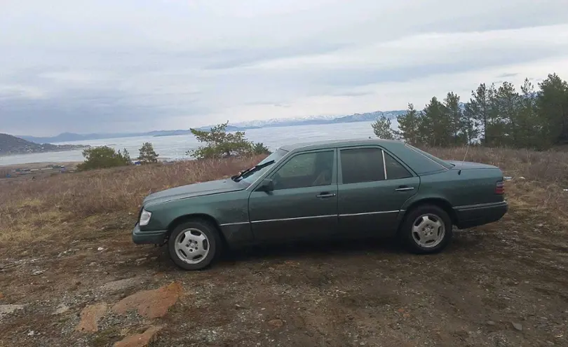 Mercedes-Benz E-Класс 1994 года за 3 000 000 тг. в Усть-Каменогорск