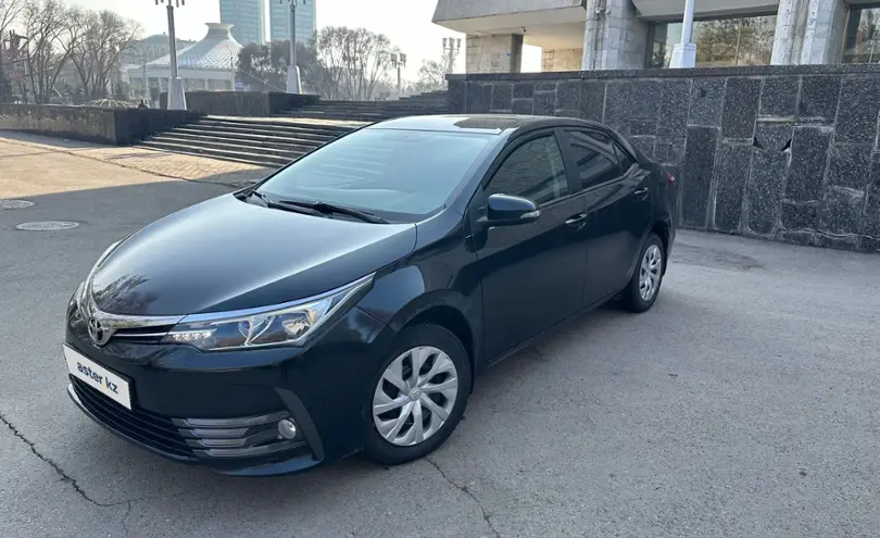 Toyota Corolla 2018 года за 8 500 000 тг. в Алматы