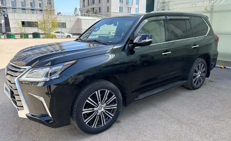 Lexus LX 2021 года за 51 000 000 тг. в Астана