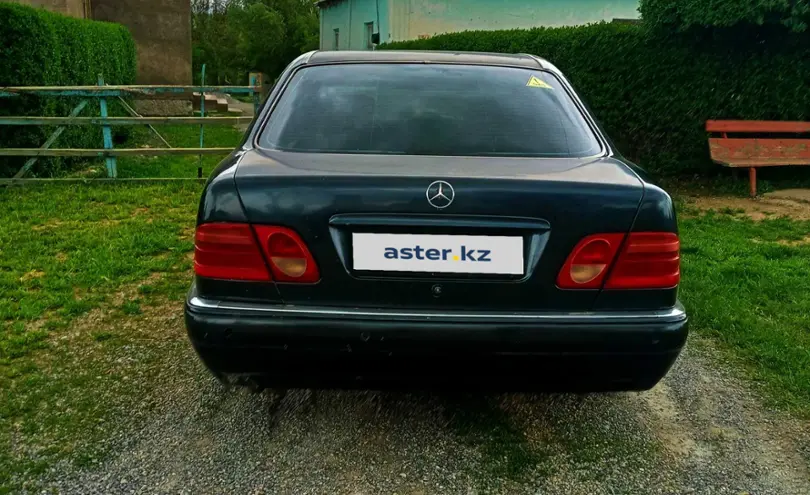 Mercedes-Benz E-Класс 1996 года за 3 000 000 тг. в Шымкент