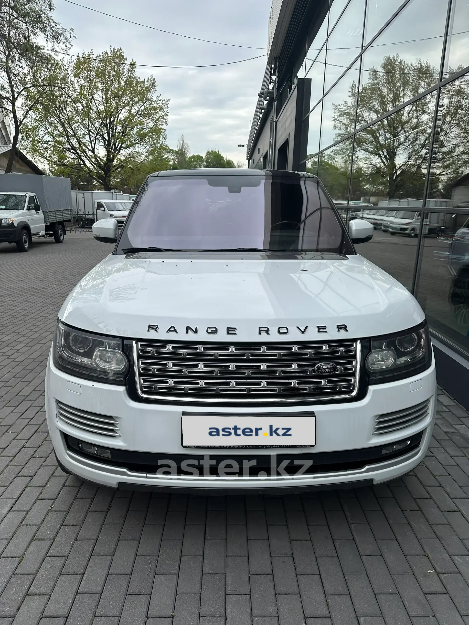 Land Rover Range Rover 2013