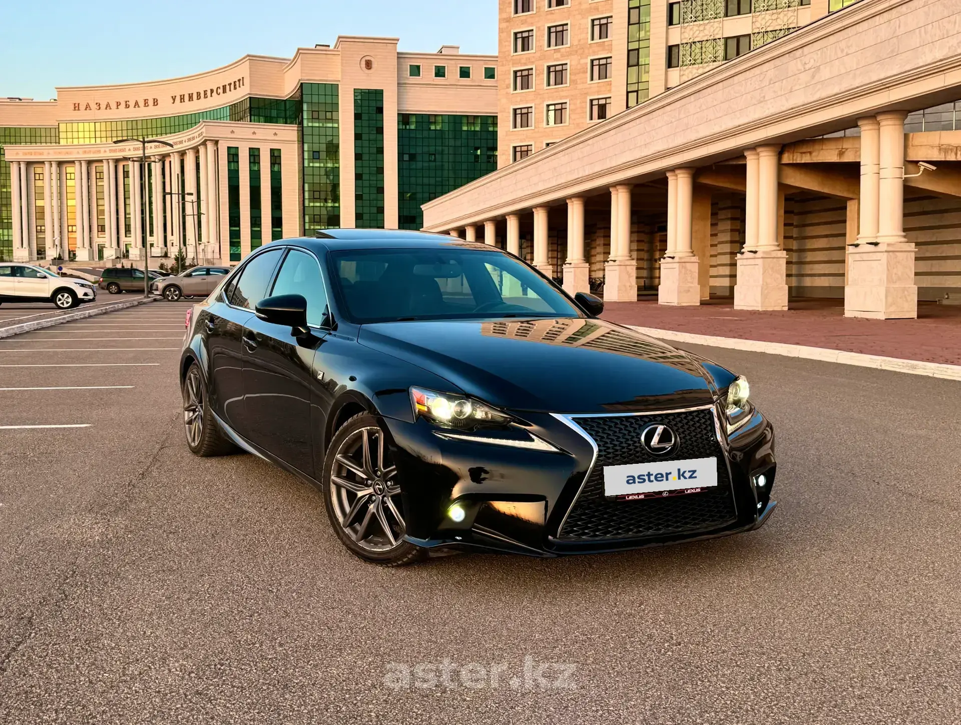 Lexus IS 2015