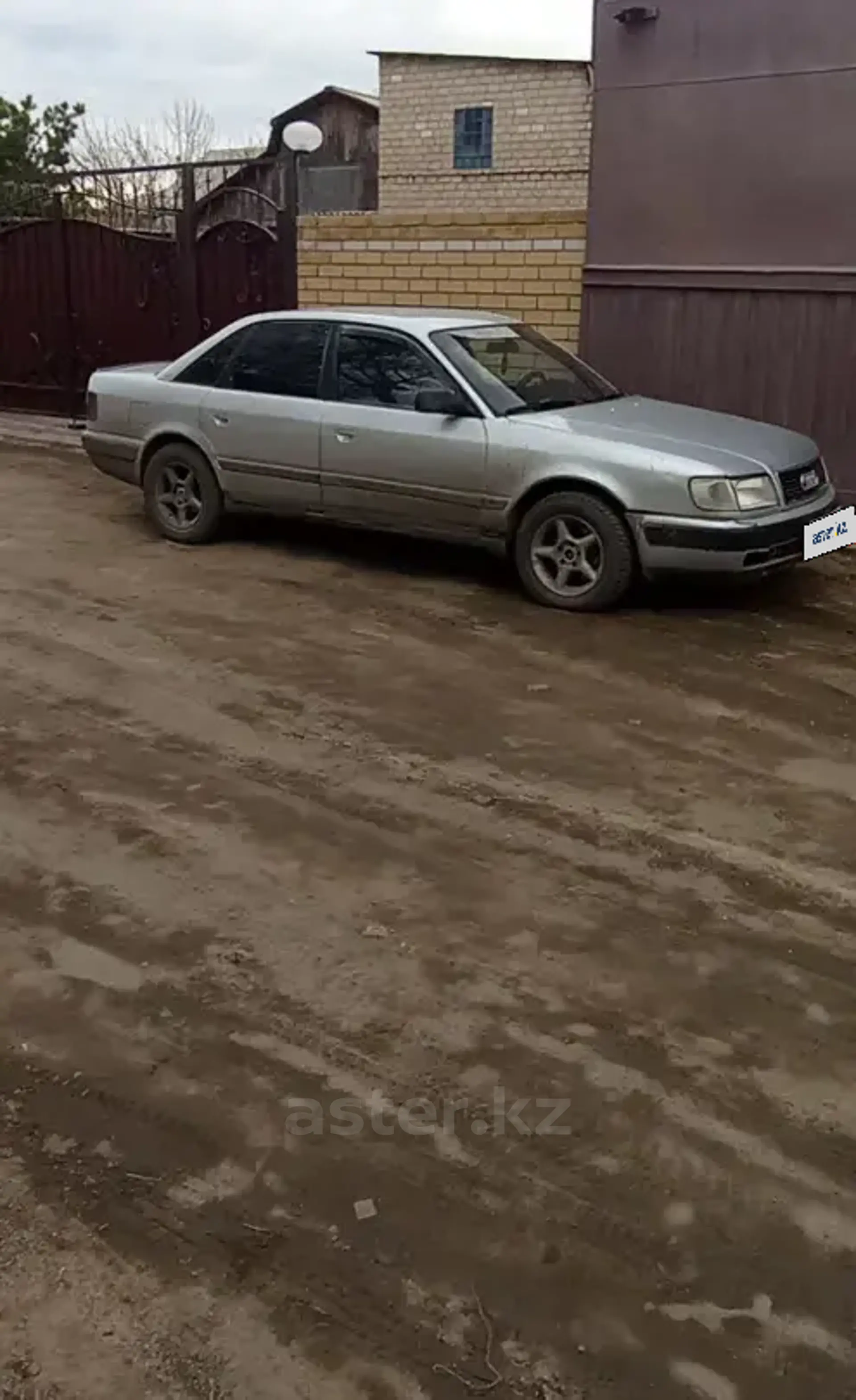 Купить Audi 100 1991 года в Караганде, цена 1300000 тенге. Продажа Audi 100  в Караганде - Aster.kz. №c1051298