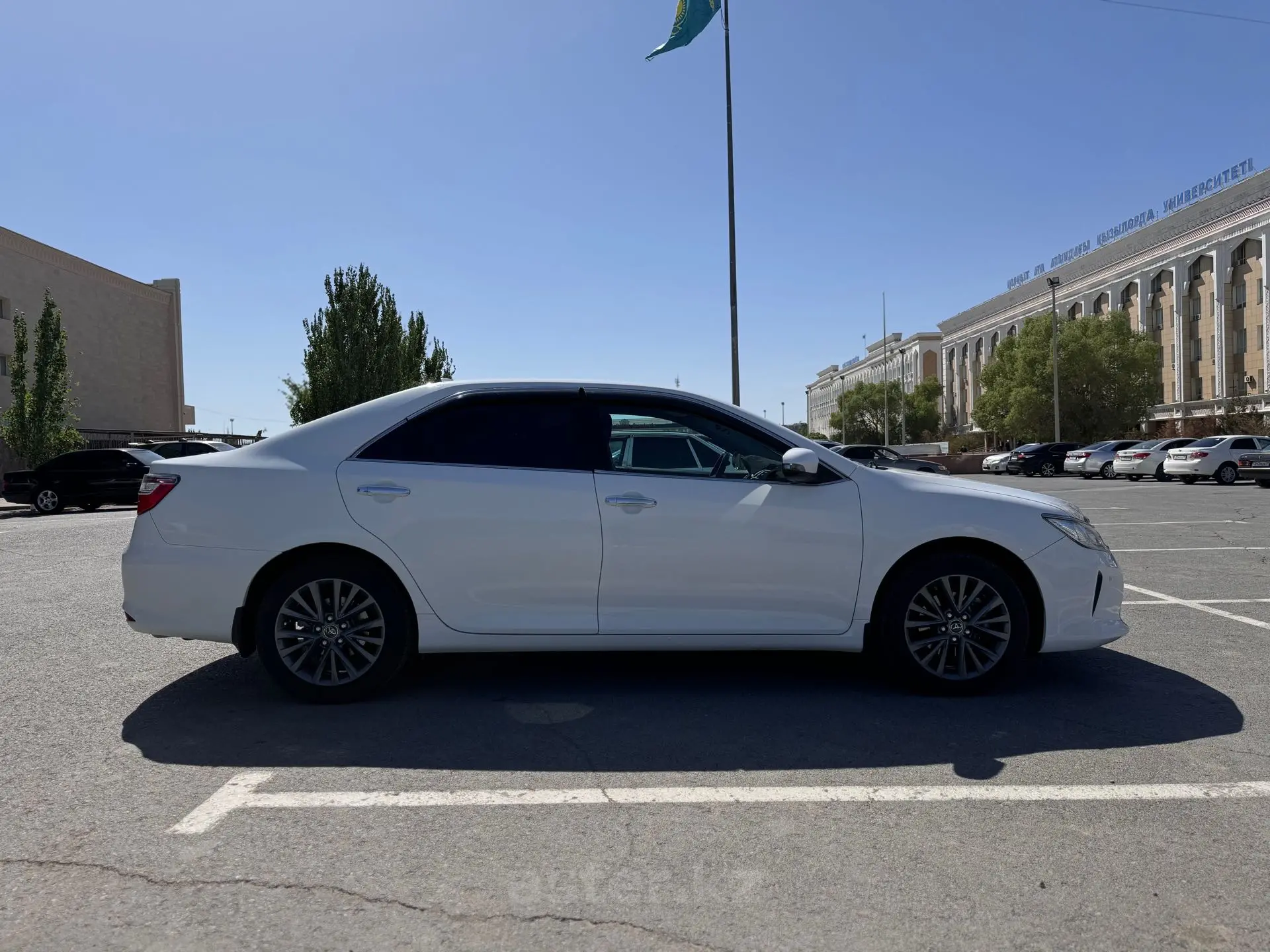 Toyota Camry 2016