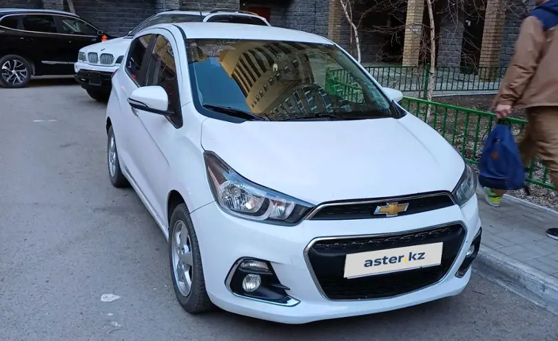 Chevrolet Spark 2018 года за 5 500 000 тг. в Астана