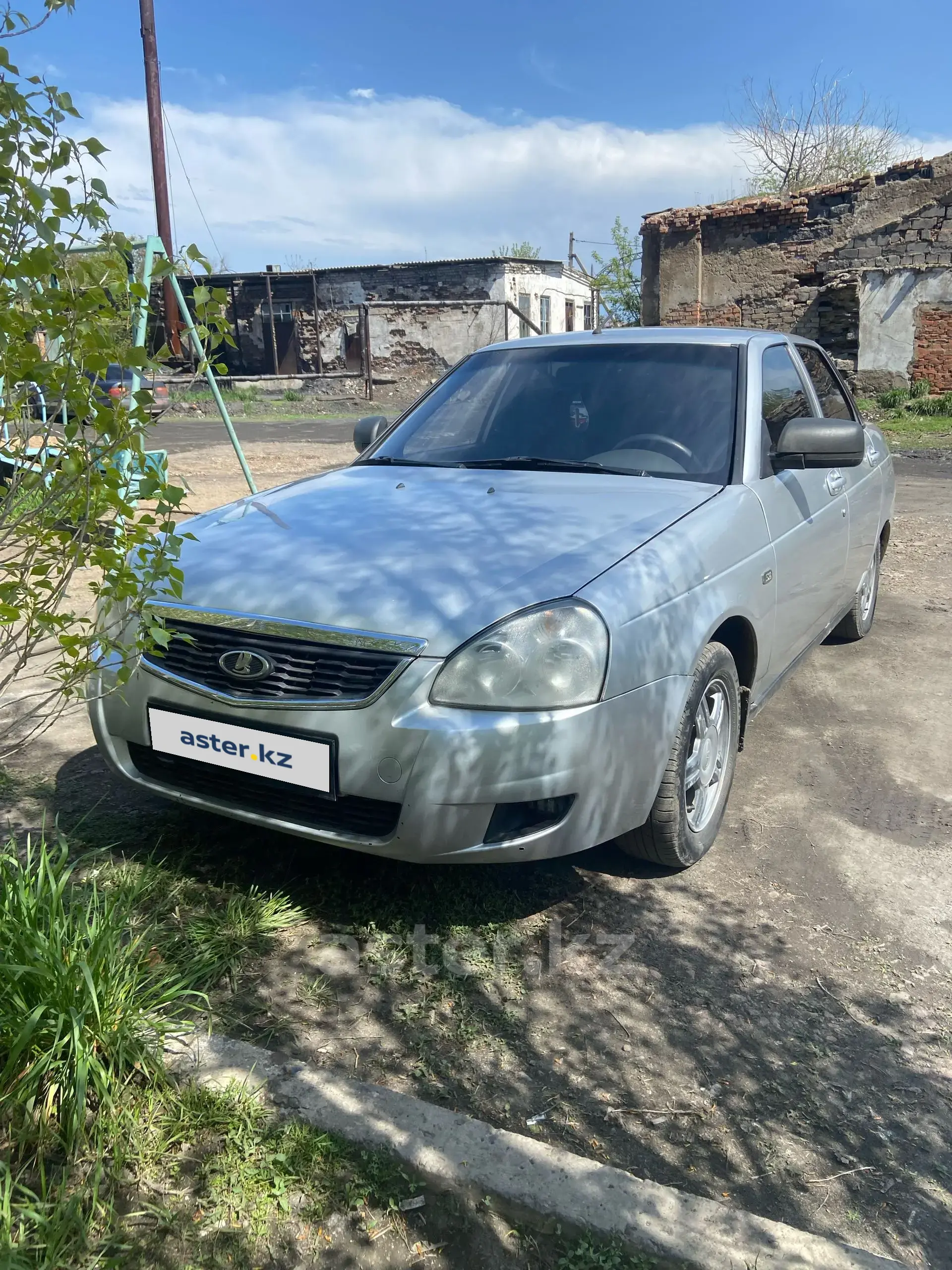 LADA (ВАЗ) Priora 2012