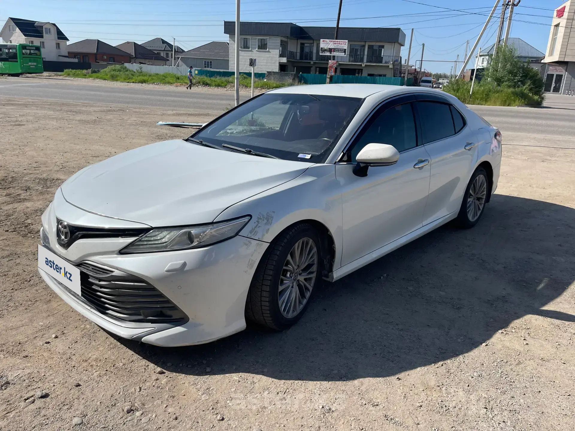 Toyota Camry 2019