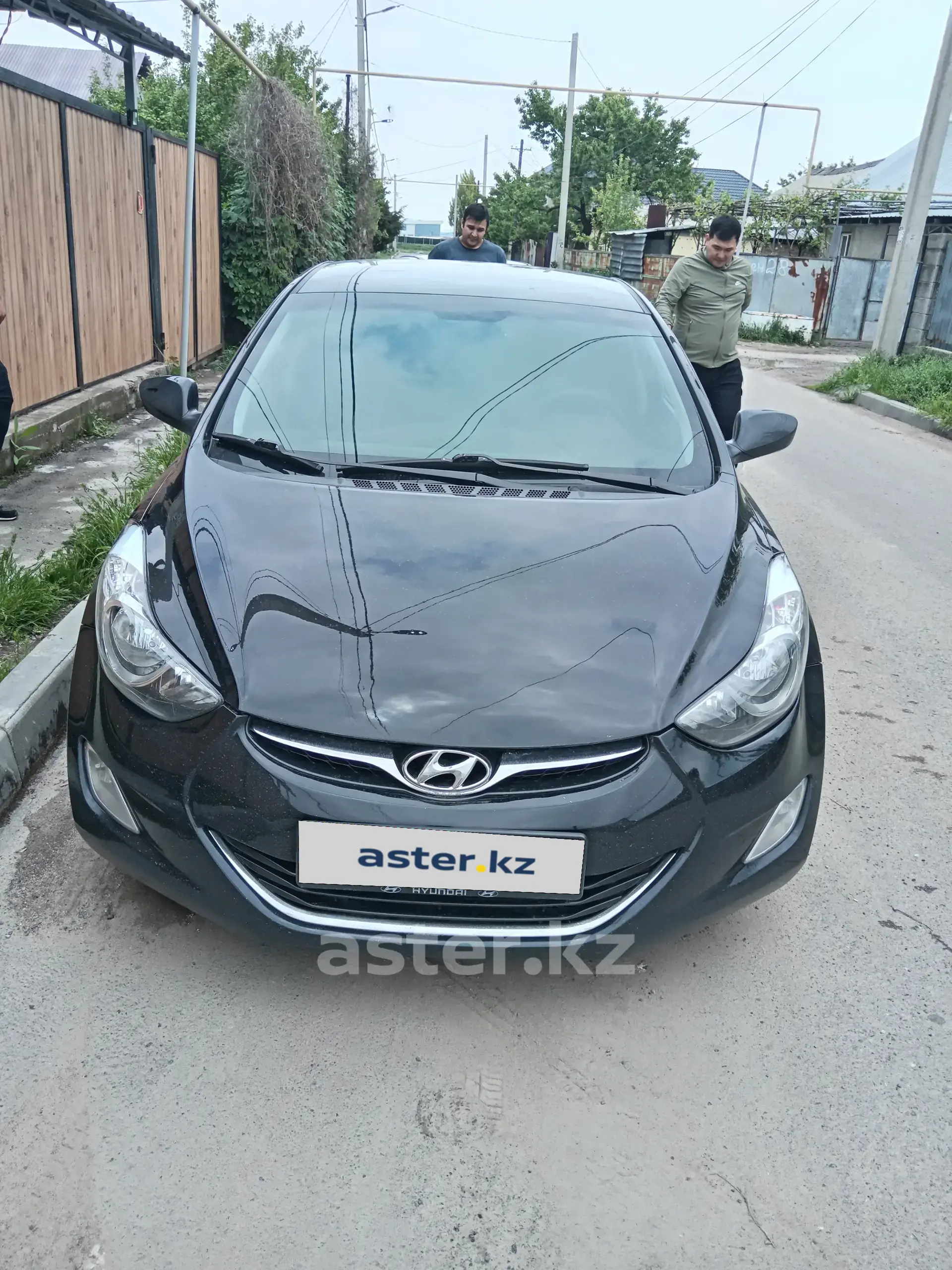 Hyundai Elantra 2013