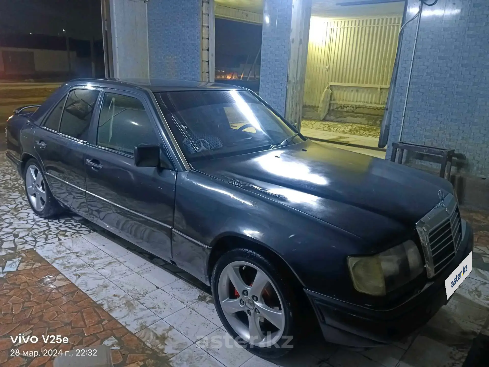 Mercedes-Benz E-Класс 1993