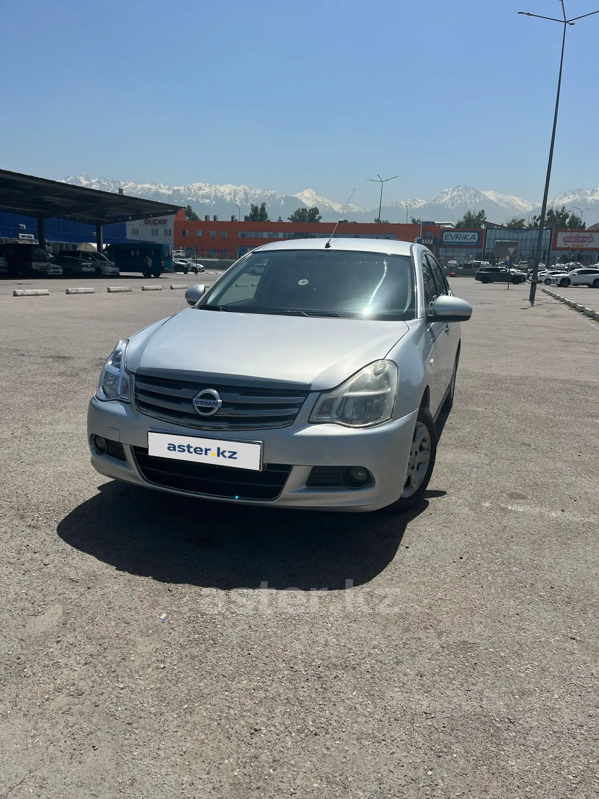 Nissan Almera 2014