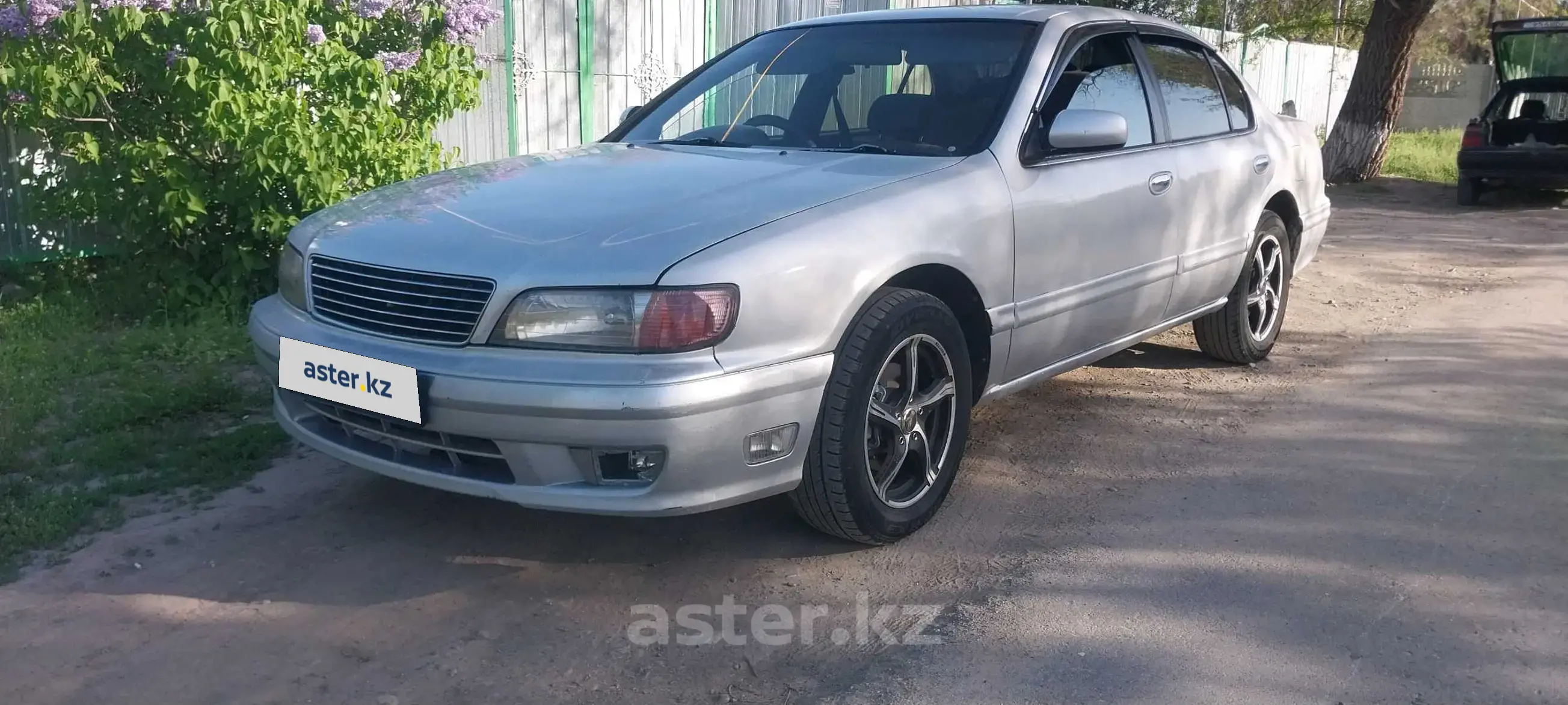 Nissan Cefiro 1996