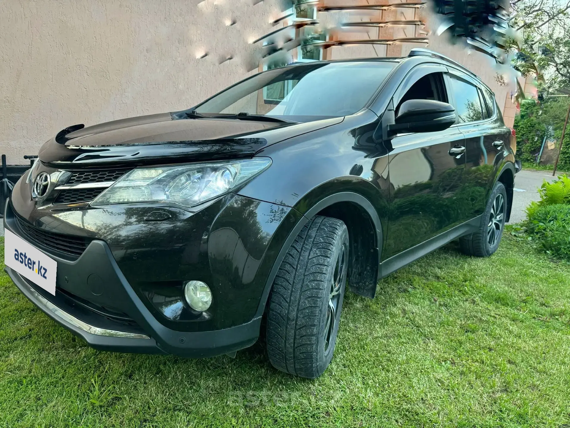 Toyota RAV4 2014